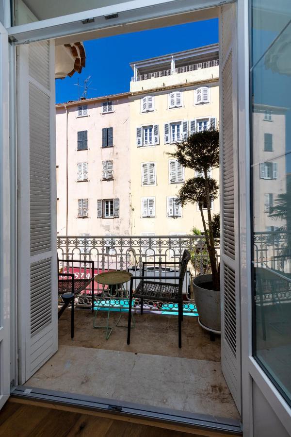 Les Suites R Bonaparte - Appartements De Standing Au Coeur De La Vieille Ville Pietonne Ajaccio  Exterior photo