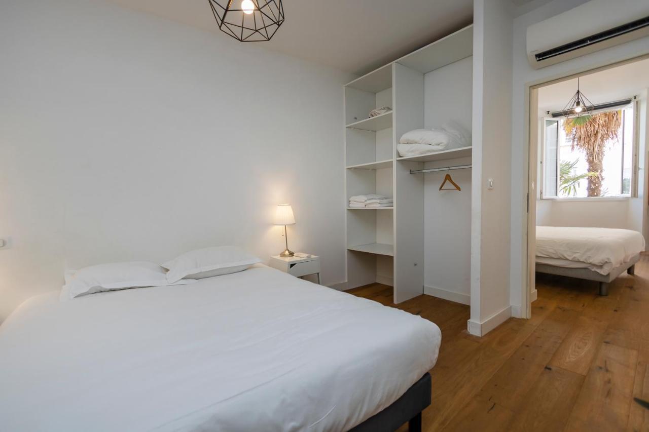 Les Suites R Bonaparte - Appartements De Standing Au Coeur De La Vieille Ville Pietonne Ajaccio  Exterior photo